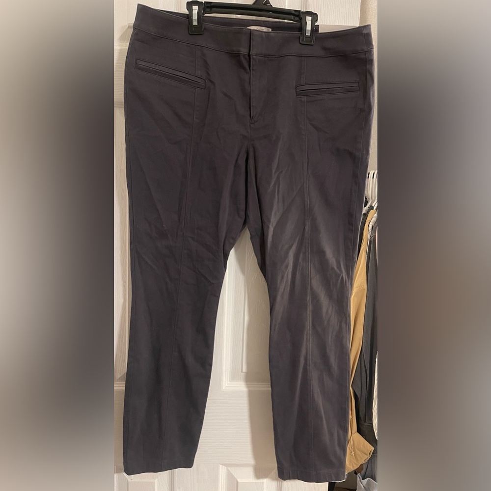 LOFT outlet Grey Skinny Ankle dress pants, BRAND NEW with TAGS, size 14P